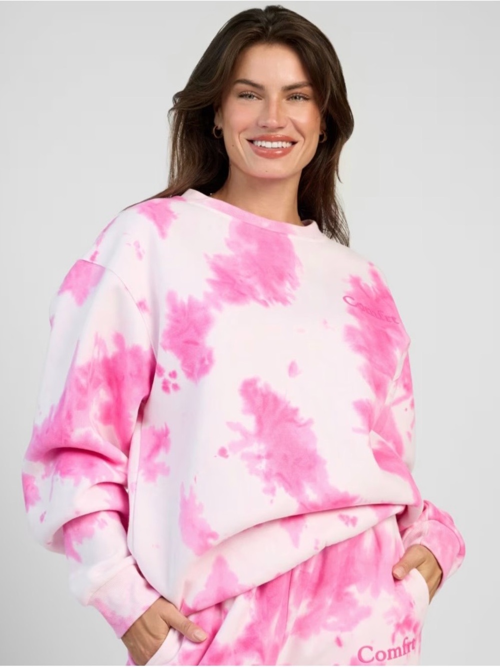 Comfrt Minimalist Crew Sweatshirt in Limited Edition Strawberry Swirl